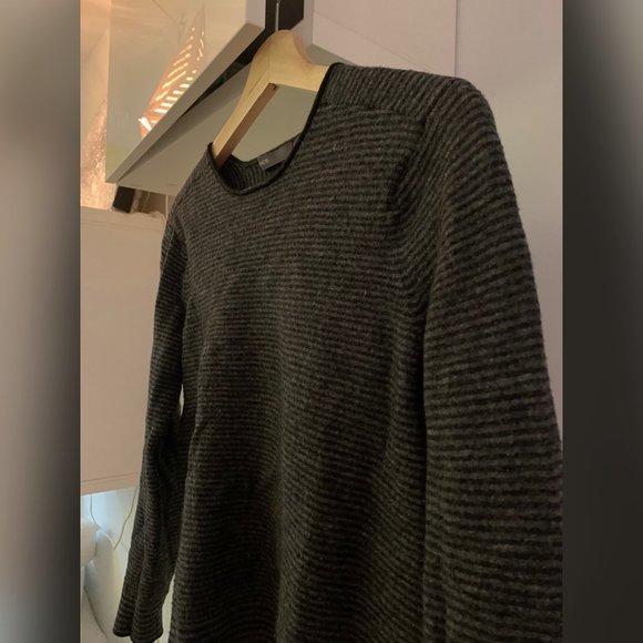 Vince Black and Dark Grey Striped Sweater - Picture 3 of 6